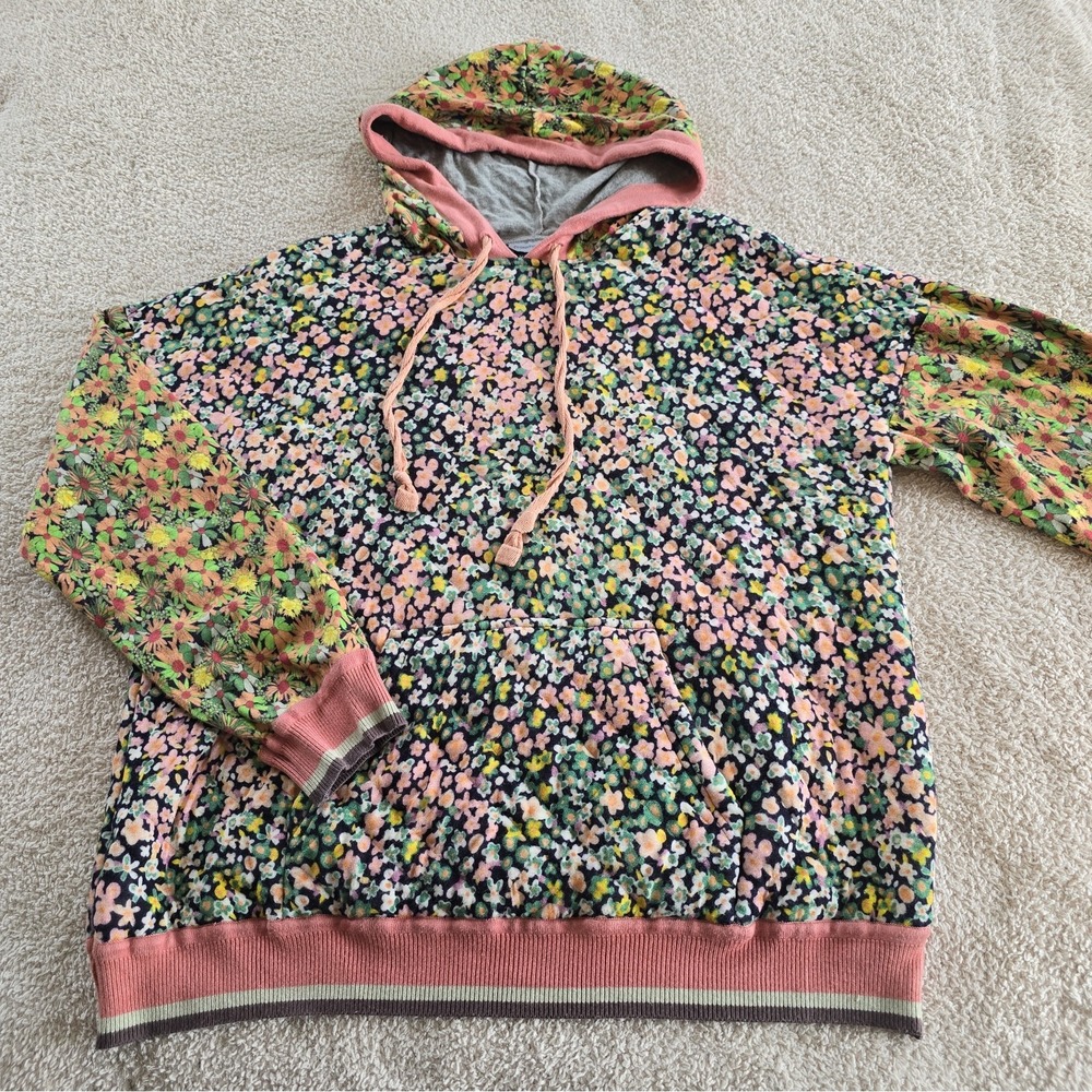 Conditions Apply Anthropologie Felicity Floral Hoodie Sweatshirt Quilted Sz L
